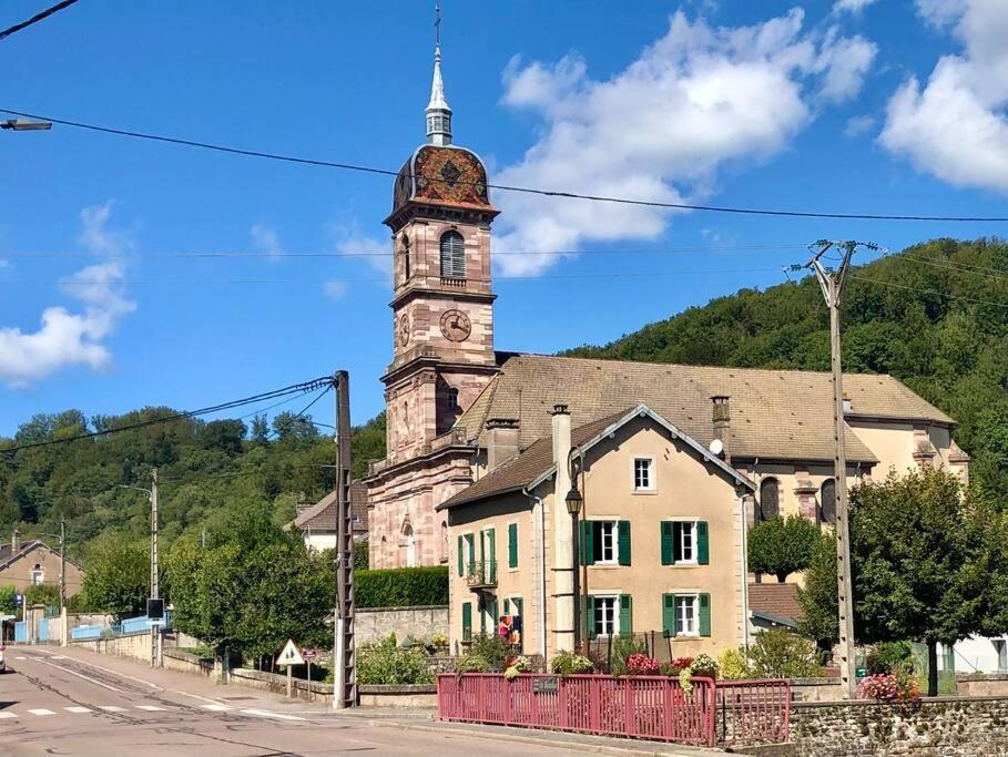 Maison Chaleureuse Au Coeur Du Village Raddon Eksteriør billede