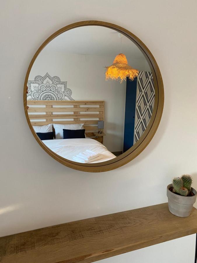 Maison Chaleureuse Au Coeur Du Village Raddon Eksteriør billede