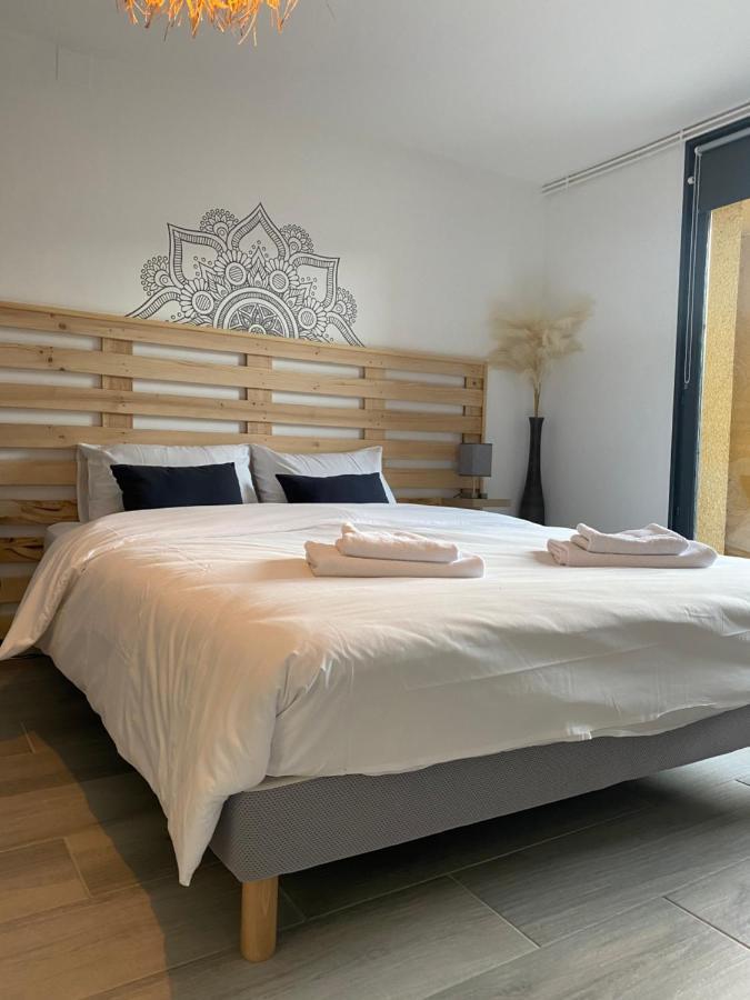 Maison Chaleureuse Au Coeur Du Village Raddon Eksteriør billede