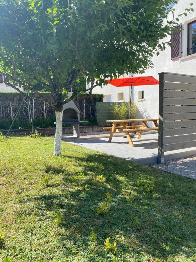Maison Chaleureuse Au Coeur Du Village Raddon Eksteriør billede